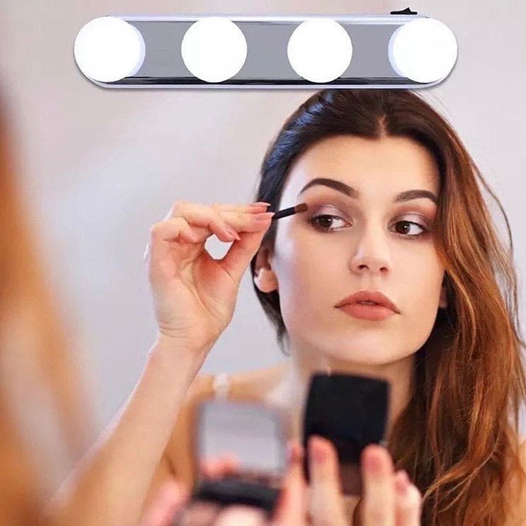 4 Bulb Vanity Light, Vanity LED Mirror Lights With Suction Cups, Glow Light, Led Lights For Mirror 4 Bulb Vanity Light, Vanity LED Mirror Lights With Suction Cups, Glow Light, Led Lights For Mirror